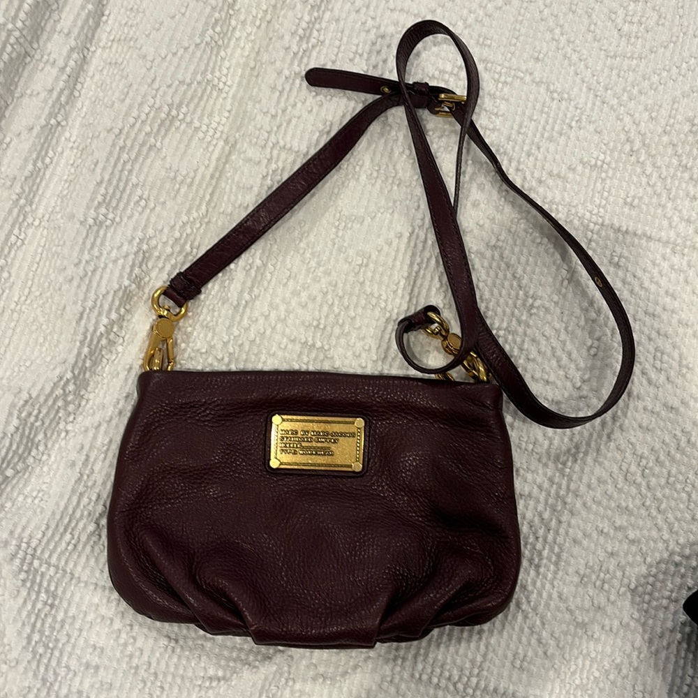 Marc Jacobs New York Burgundy Shoulder Across/Sling Body Purse Bag
